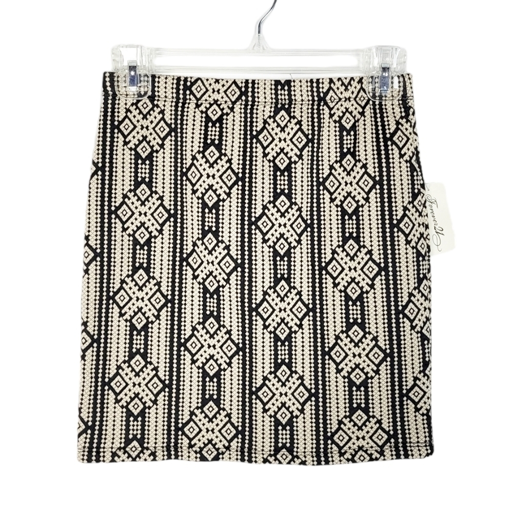 F21 fitted mini skirt